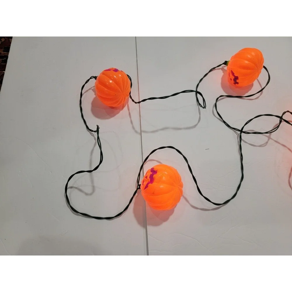 Vintage Halloween Jack O Lantern Pumpkin Light String Blow Mold Set of 2/20 mold